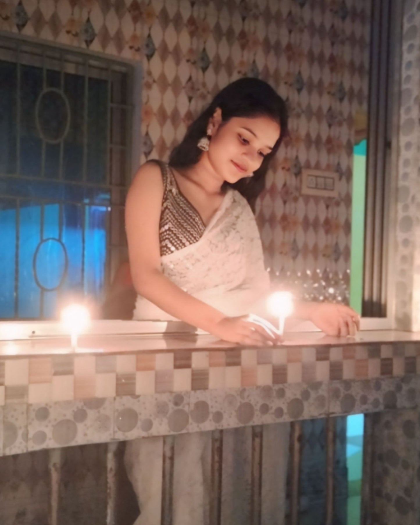 Net white lace border Saree